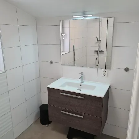 76 Op Recreatiepark De Wielen * Sint Maarten