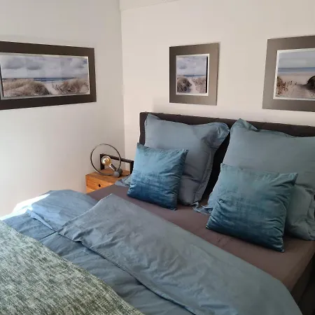 Vila 76 Op Recreatiepark De Wielen