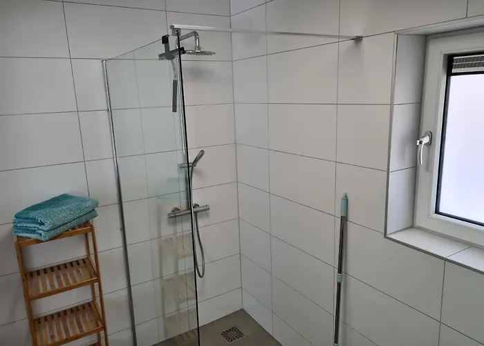 Villa 76 Op Recreatiepark De Wielen Sint Maarten