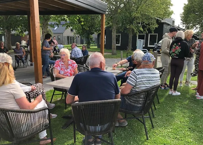 76 Op Recreatiepark De Wielen Sint Maarten