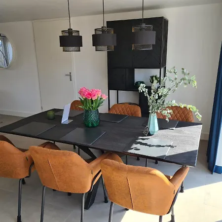 76 Op Recreatiepark De Wielen