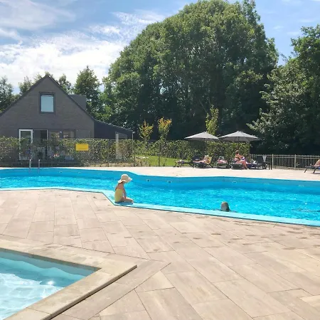 76 Op Recreatiepark De Wielen