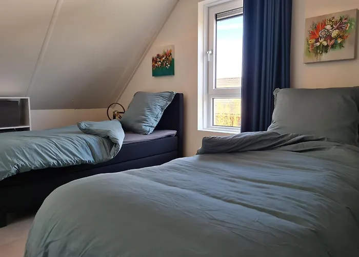 빌라 76 Op Recreatiepark De Wielen 신트 마르턴